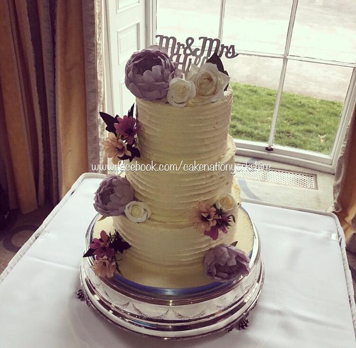 Buttercream wedding cake 