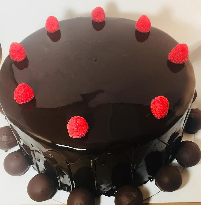 Chocolate Mirror Glaze Cake