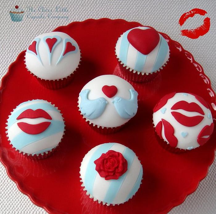 Modern Valentines Day Cupcakes
