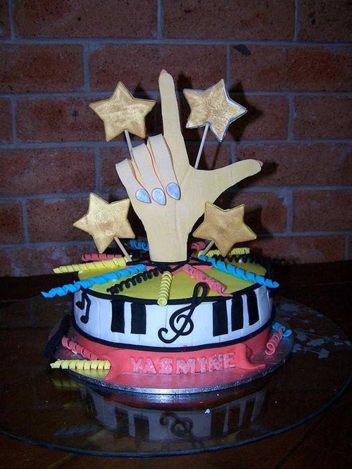 Glee birthday Cake