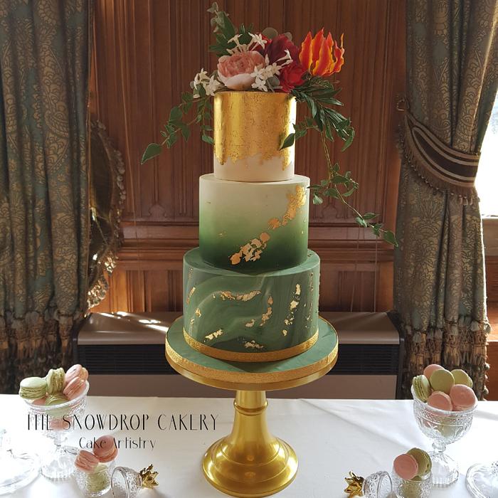 Luxury gold and green wedding cake