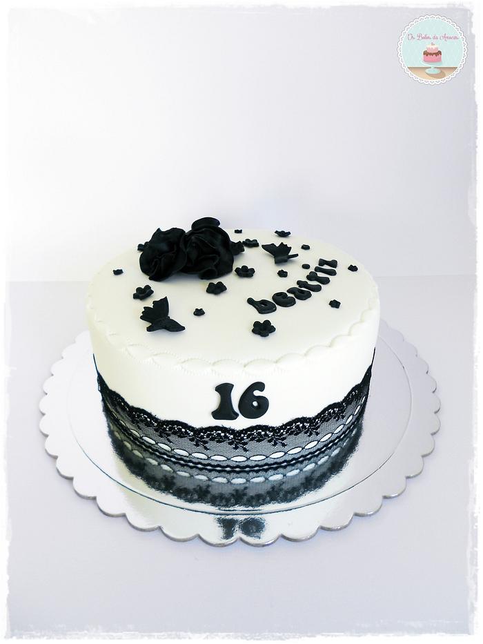 Black and White Flower Cake
