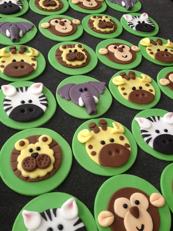 Safari cupcake toppers
