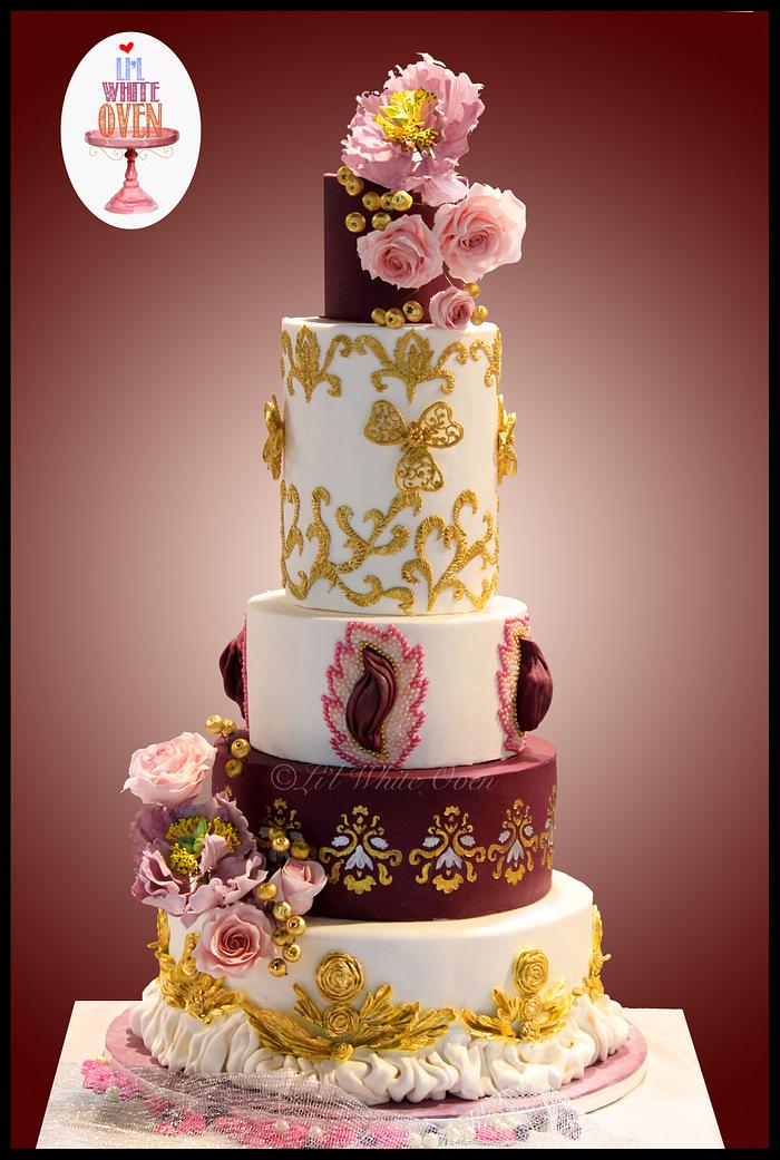 Aristo - First place winner at Wedding Cake Competition, Cakeology India