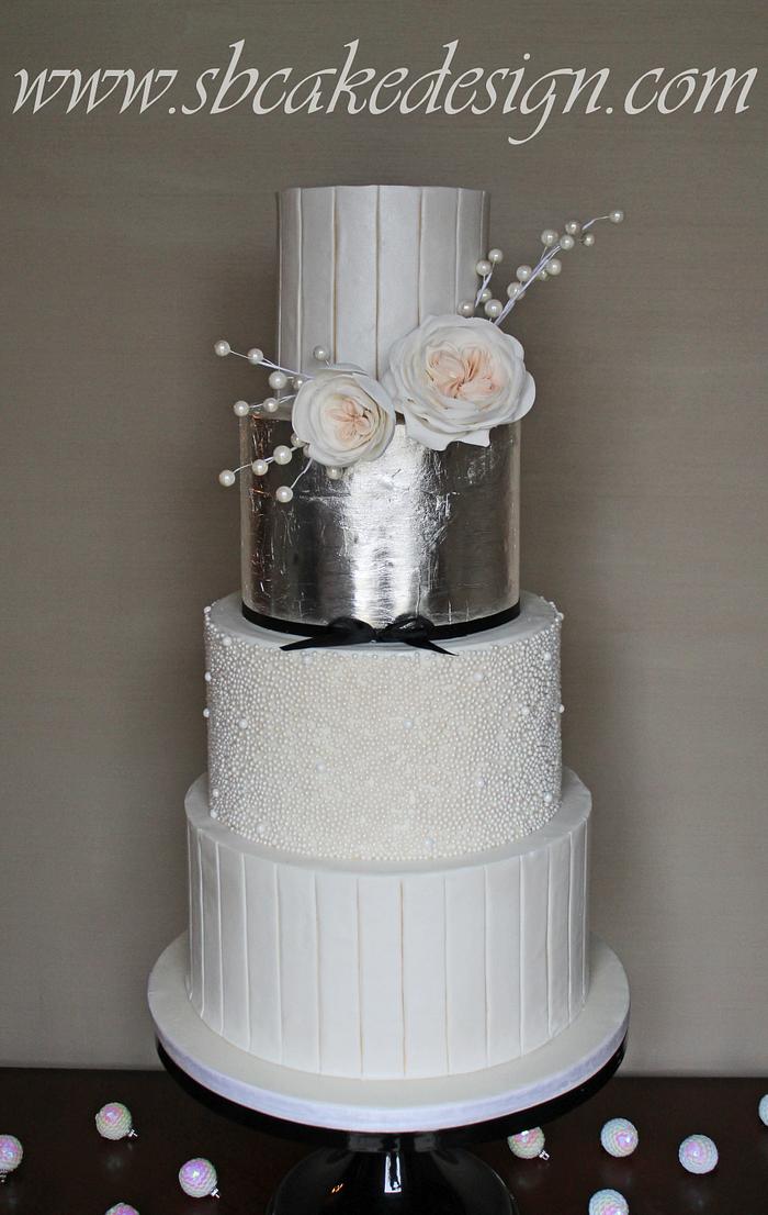 Modern Elegance Wedding Cake