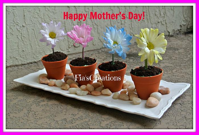 Mother's Day Flower Pot Cupcakes