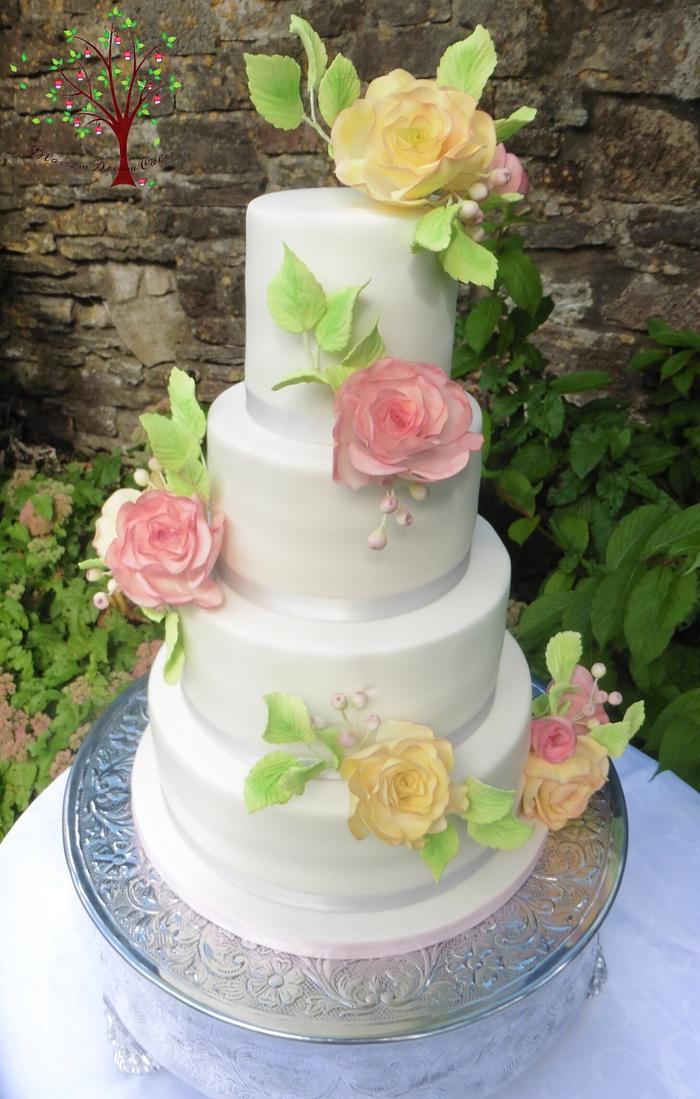 Pastel vintage roses wedding cake