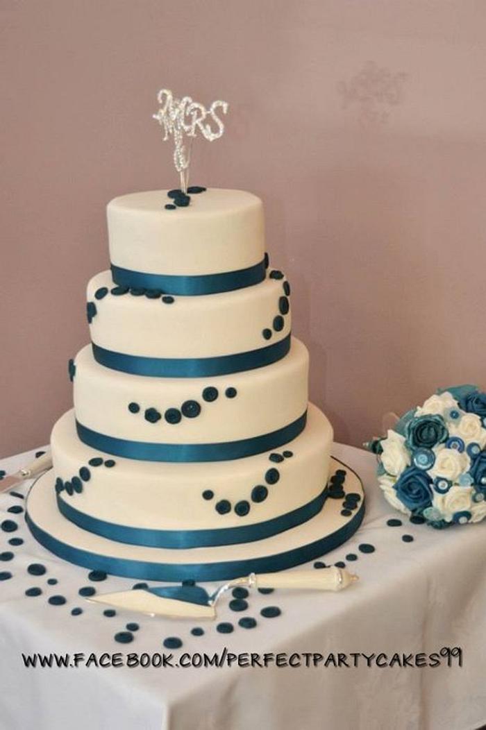 Button wedding cake
