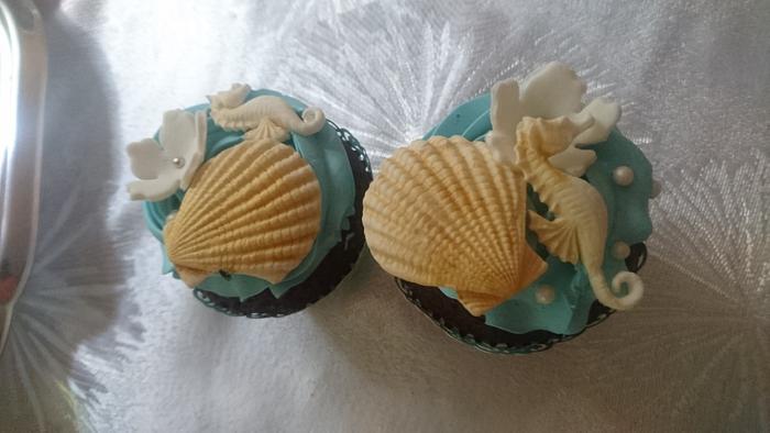 Sea wedding cupcakes 