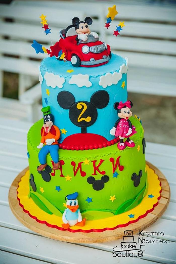 mickey mouse  cake