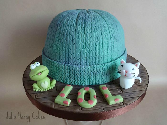 Frog, Cat, Beany Hat!
