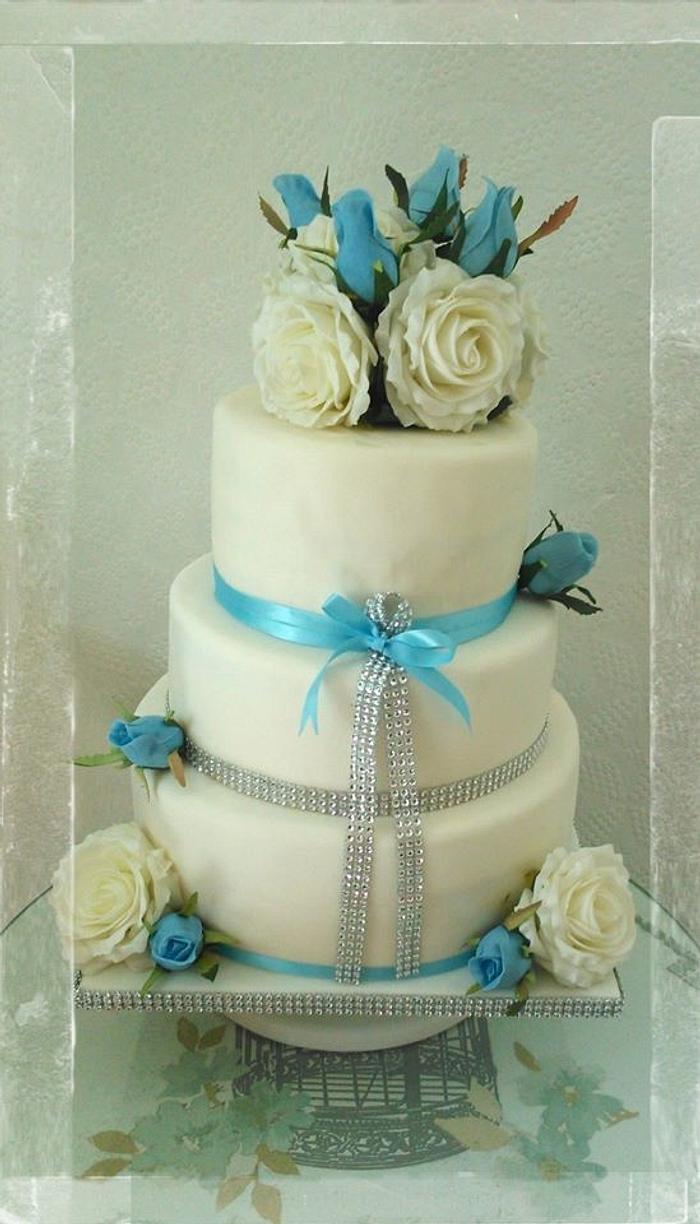 baby blue and bling wedding cake