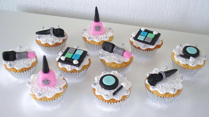 Make-up Cupcakes