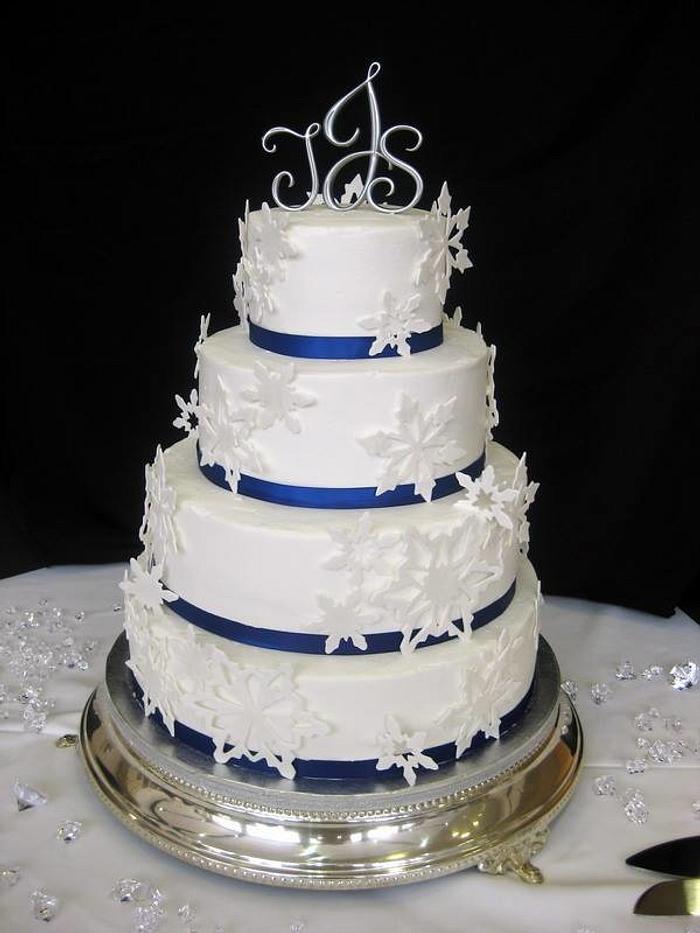 Snowflake wedding cake.