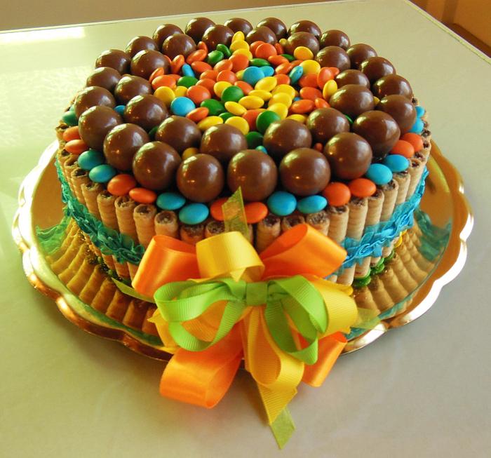 Color full chocolate cake...