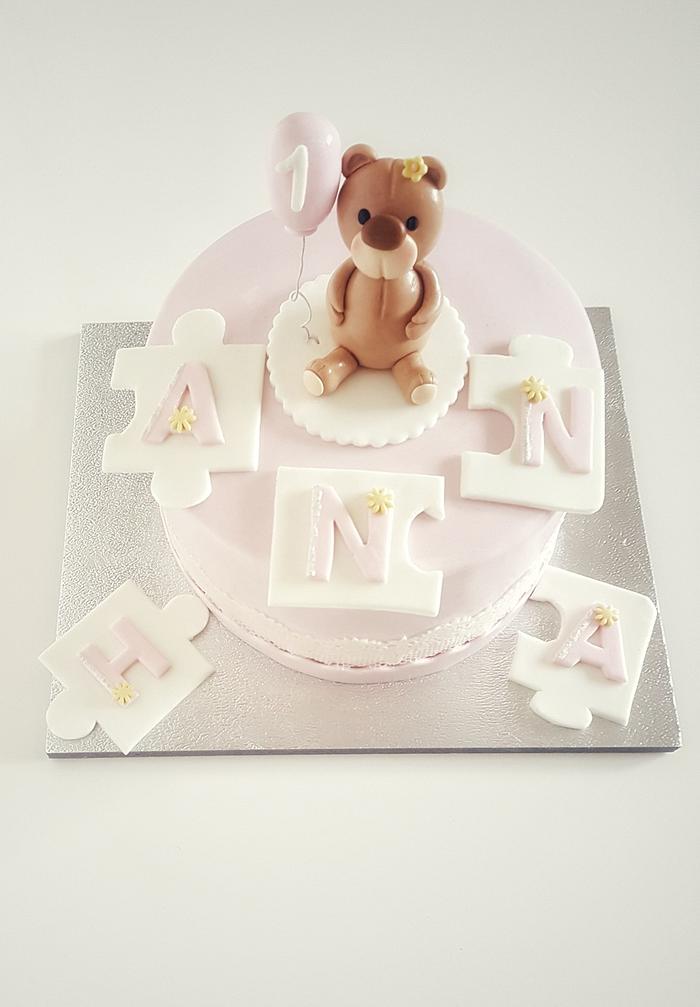 Lovely first B-day cake 🐻