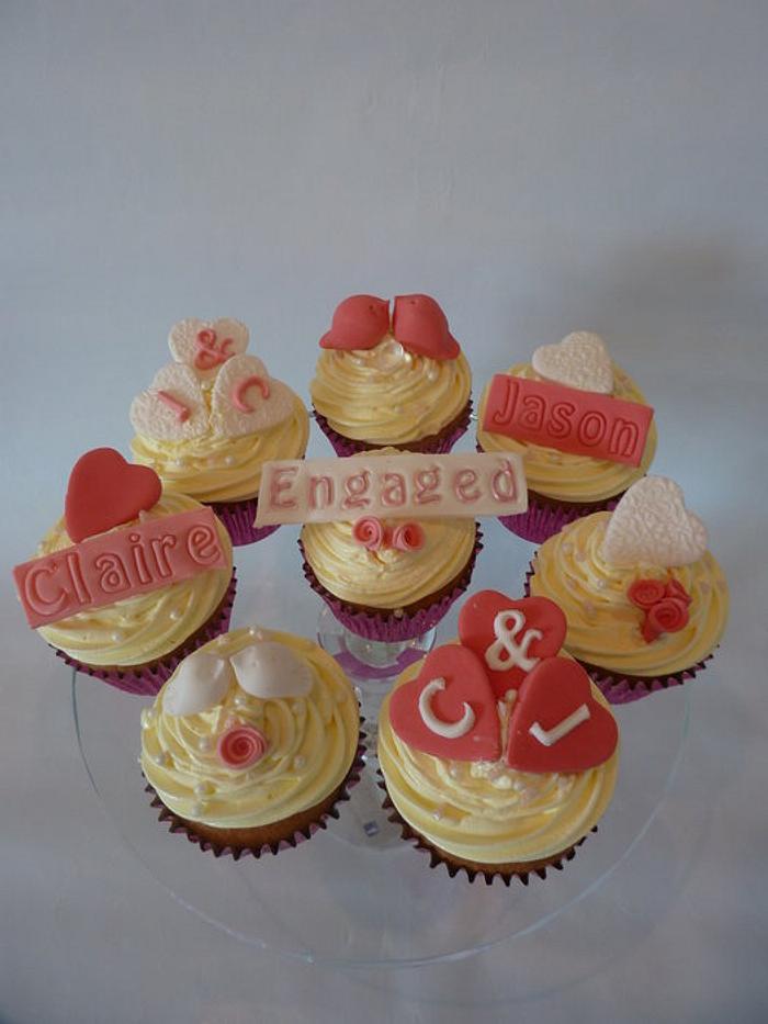 Engagement cupcakes <3