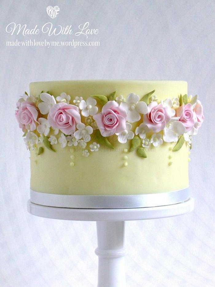 Rose Garland Cake
