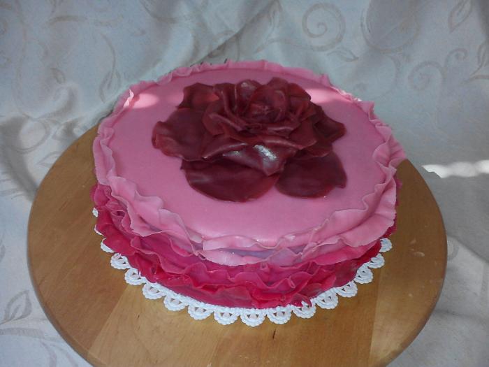 pink ruffle rose cake