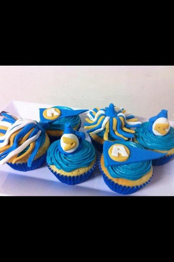 cheerleader cupcakes