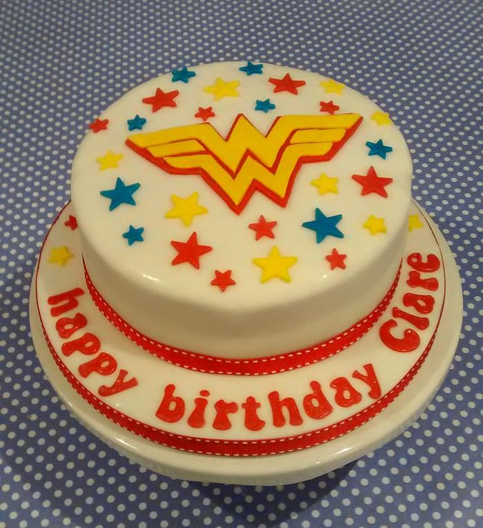 Wonder Woman Cake - | Avengers cake