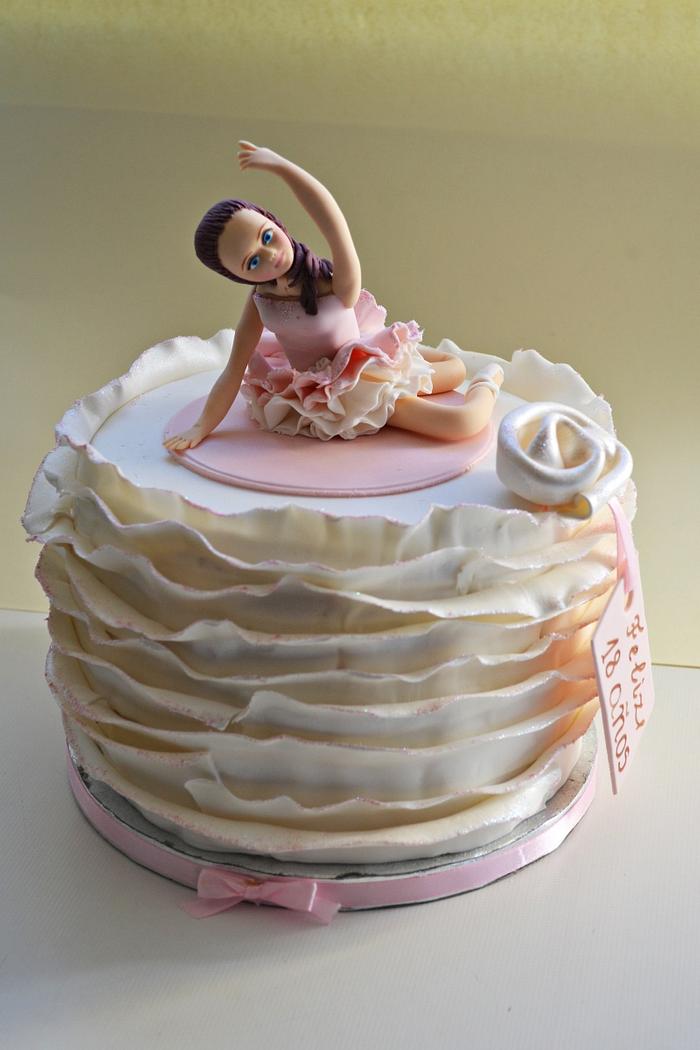 cake whit ballerina