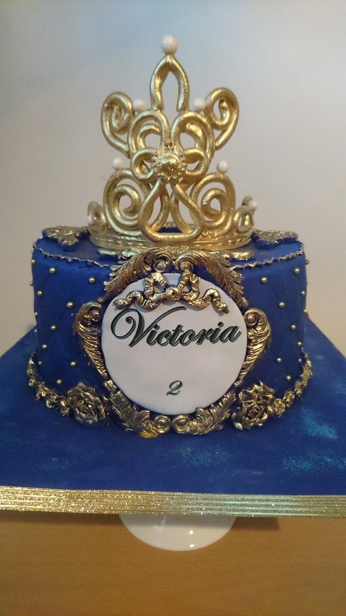 Custom Cakelet | Queen Mother Crown mini cake design for cli… | Amy Eilert  | Flickr