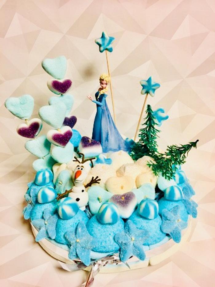Frozen candy cake 