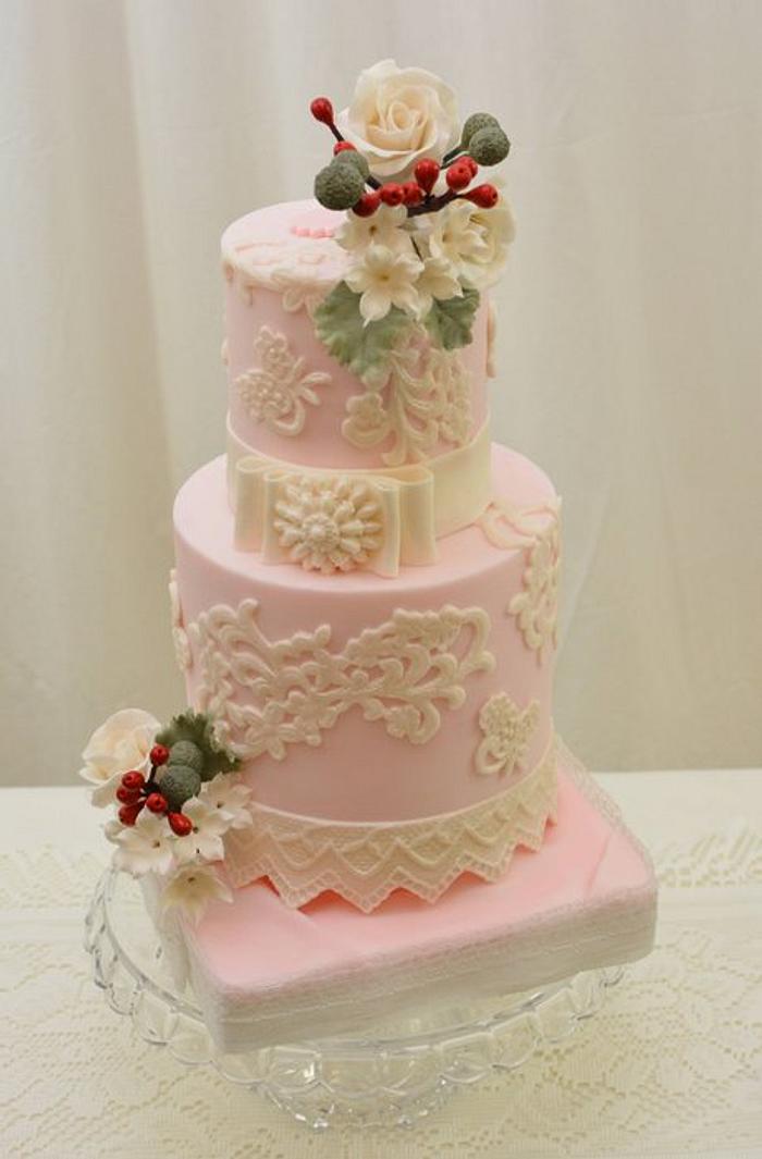 Vintage Cake in Pink with  Winter Posies