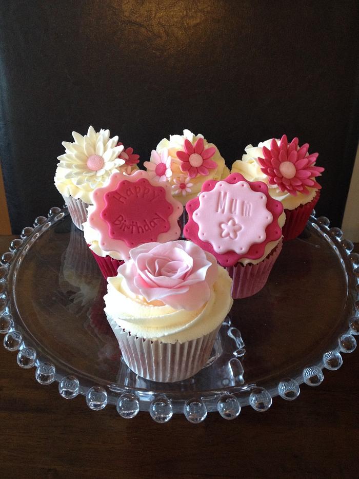 Floral Birthday Cupcakes!