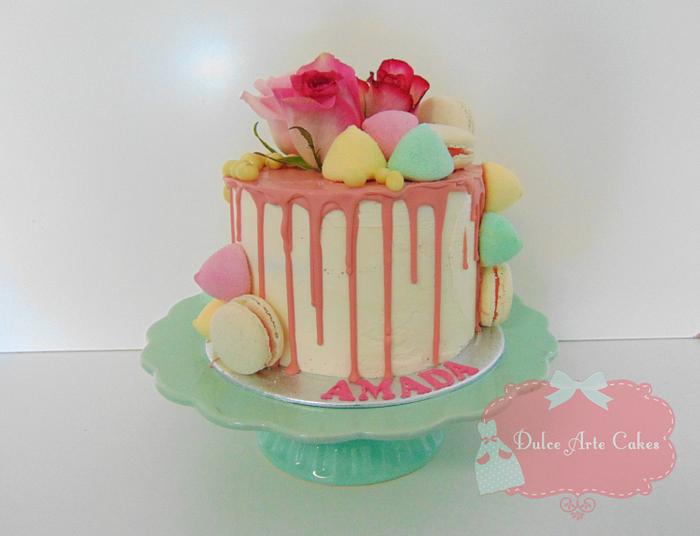 drip cake by dulce arte cakes