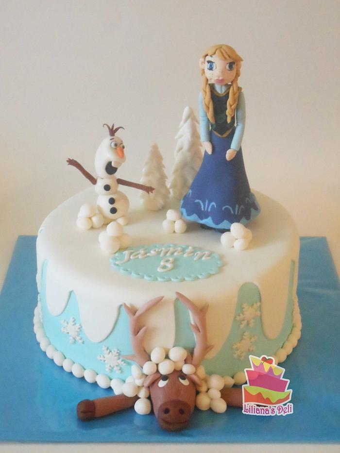Frozen cake Anna
