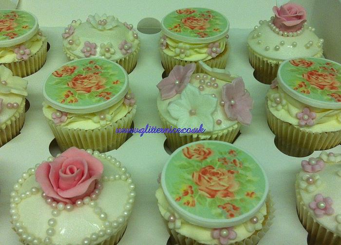Cath Kidston Style Cupcakes