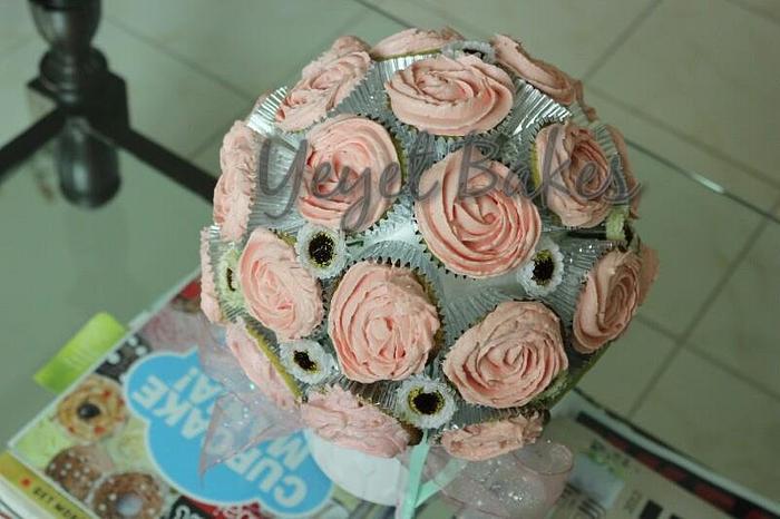 My Rose Cupcake Bouquet
