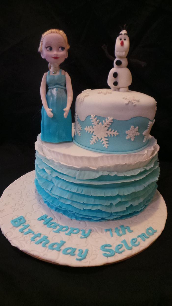 Elsa & Olaf Frozen cake
