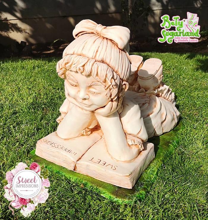 Little Girl's Statue - Sweet Impressions