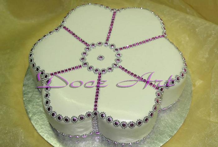 Diamond Cake Decorating Photos