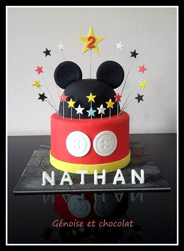 Mickey mousse cake