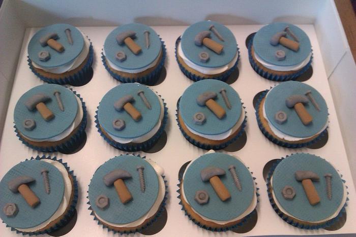 male cupcakes