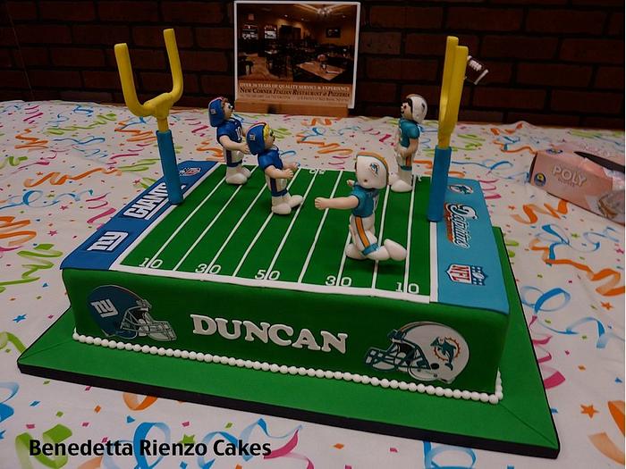Are you ready for some football! Football Field Cake