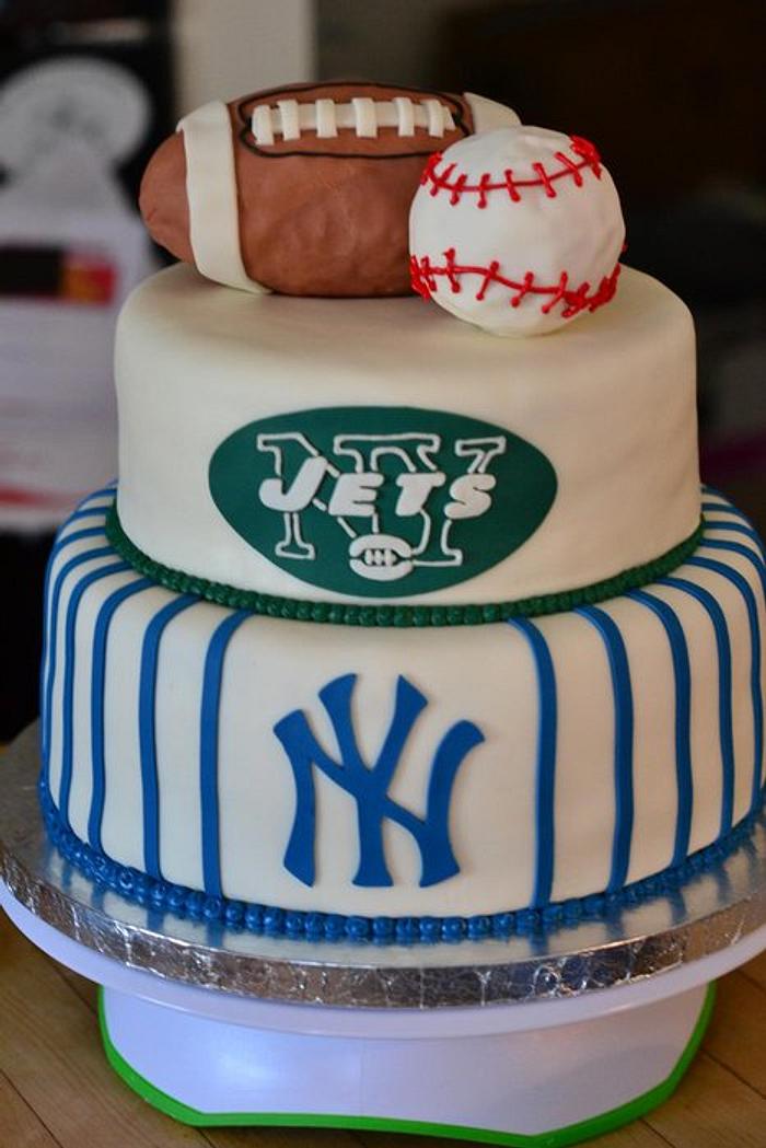 Yankees and Jets grooms cake