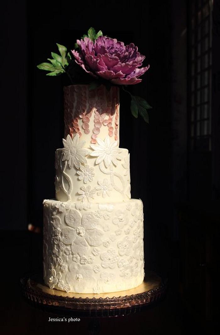 LACE APPLIQUE AND FLORAL WEDDING CAKE