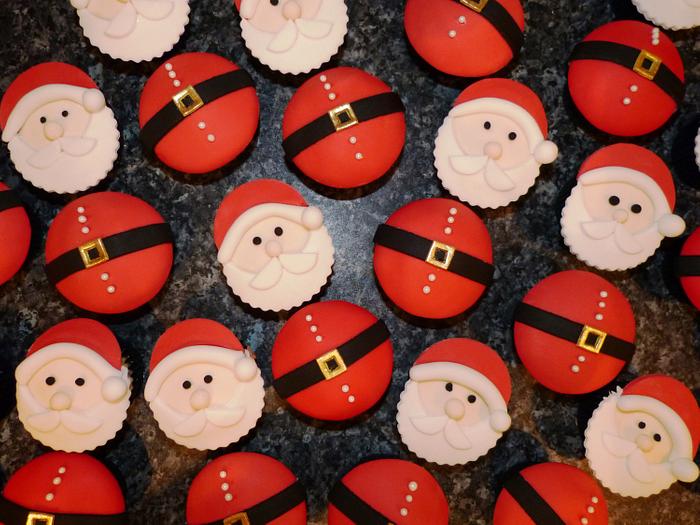 Father Christmas cupcakes