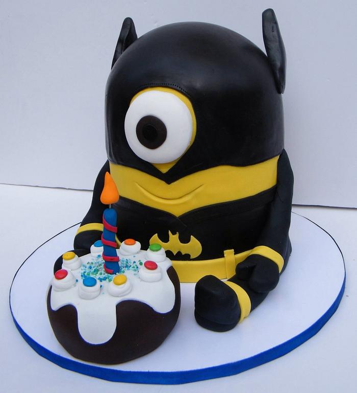 Batman Minion - Decorated Cake by Nicolette Pink - CakesDecor