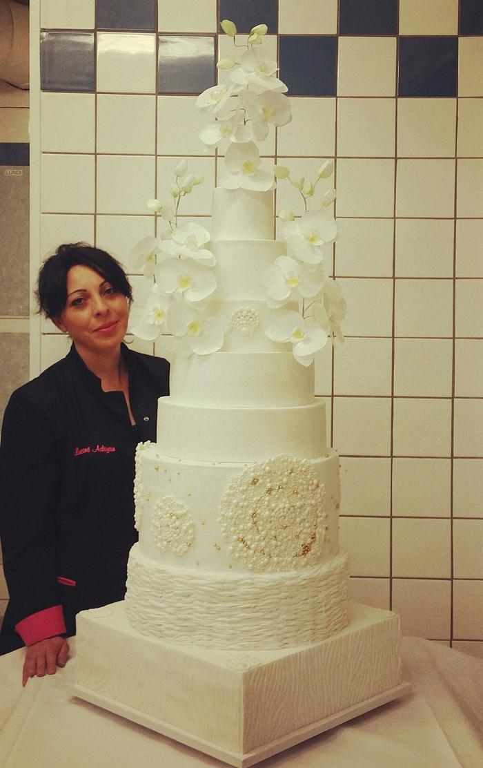 Wedding cake with wafer paper Orchids 