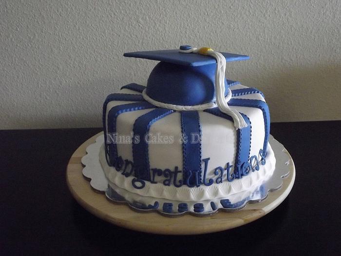 College Graduation Cake