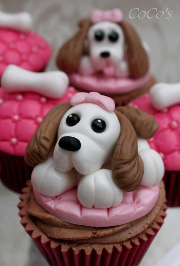 pink and girly puppy shower cupcakes 