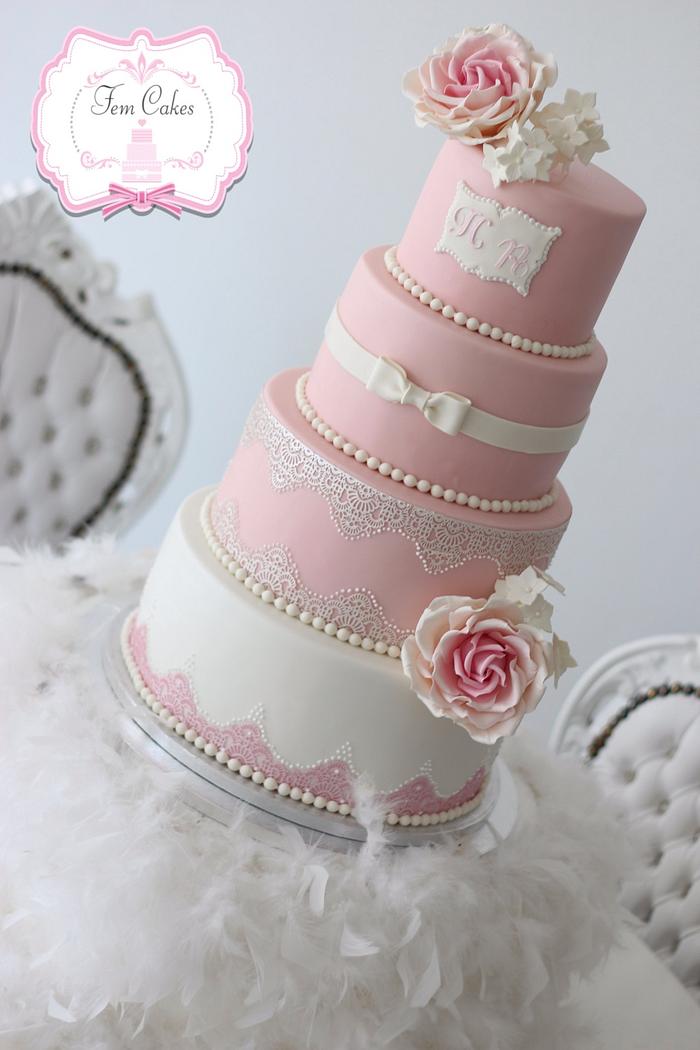 Lace wedding cake 