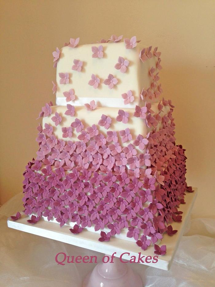 Ombré hydrangea wedding cake