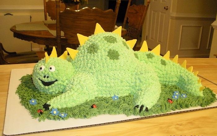 Spike dinosaur cake